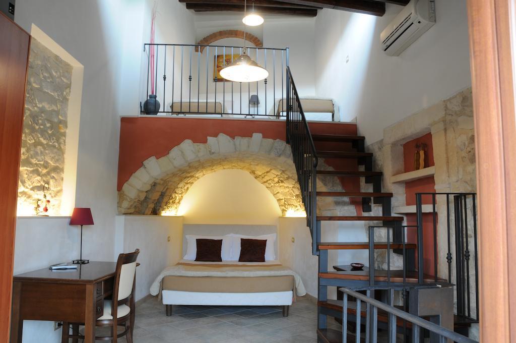 L'Apparthotel Ragusa Pokoj fotografie